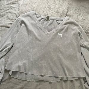 Long sleeved crop top